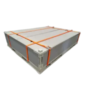 ThorPak Batterie Paletten Box LP903 LP904 LP905 mit Sicherheitsgurtsystem gesichert